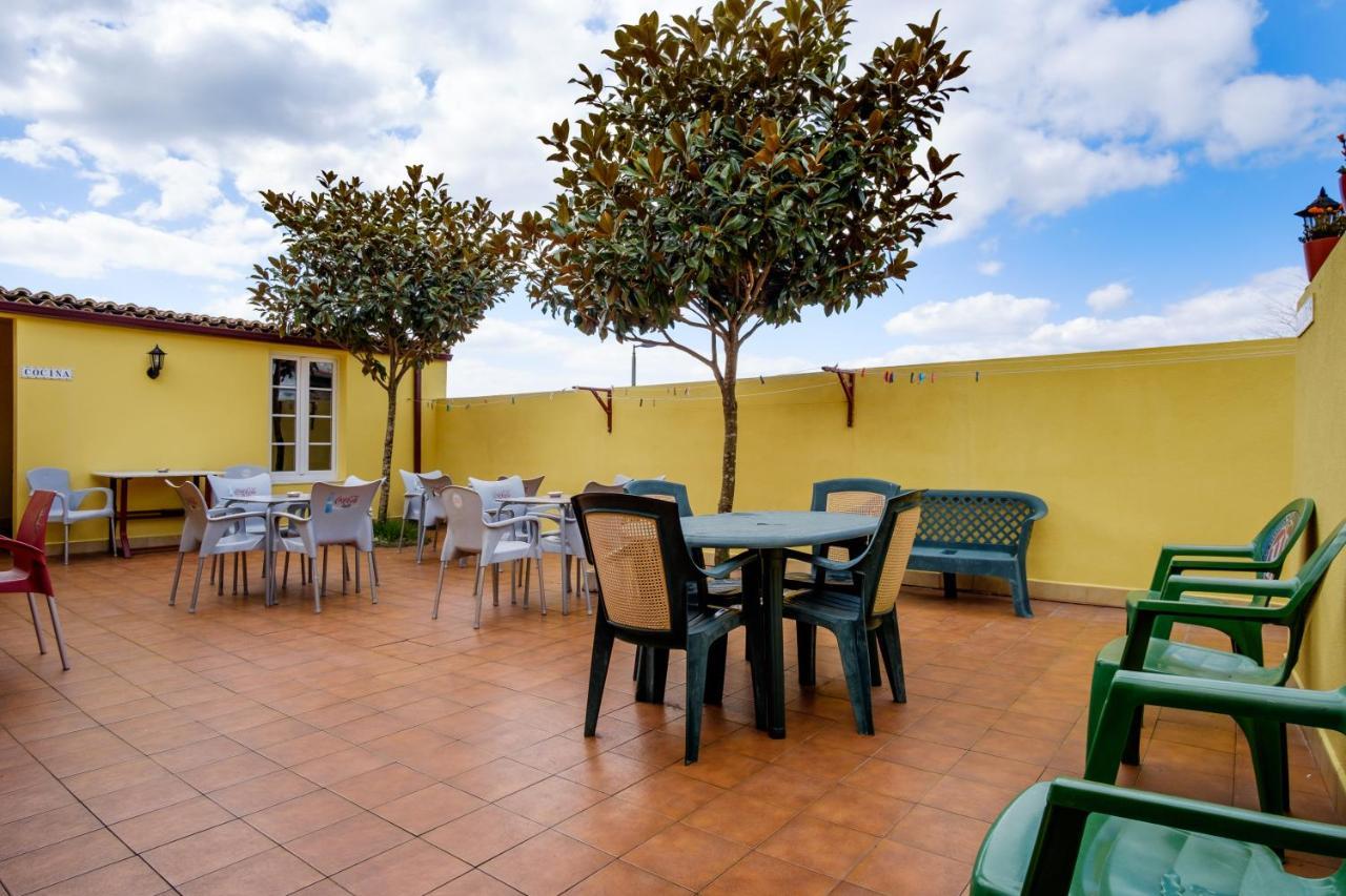 Albergue Via Lactea Arzúa Buitenkant foto
