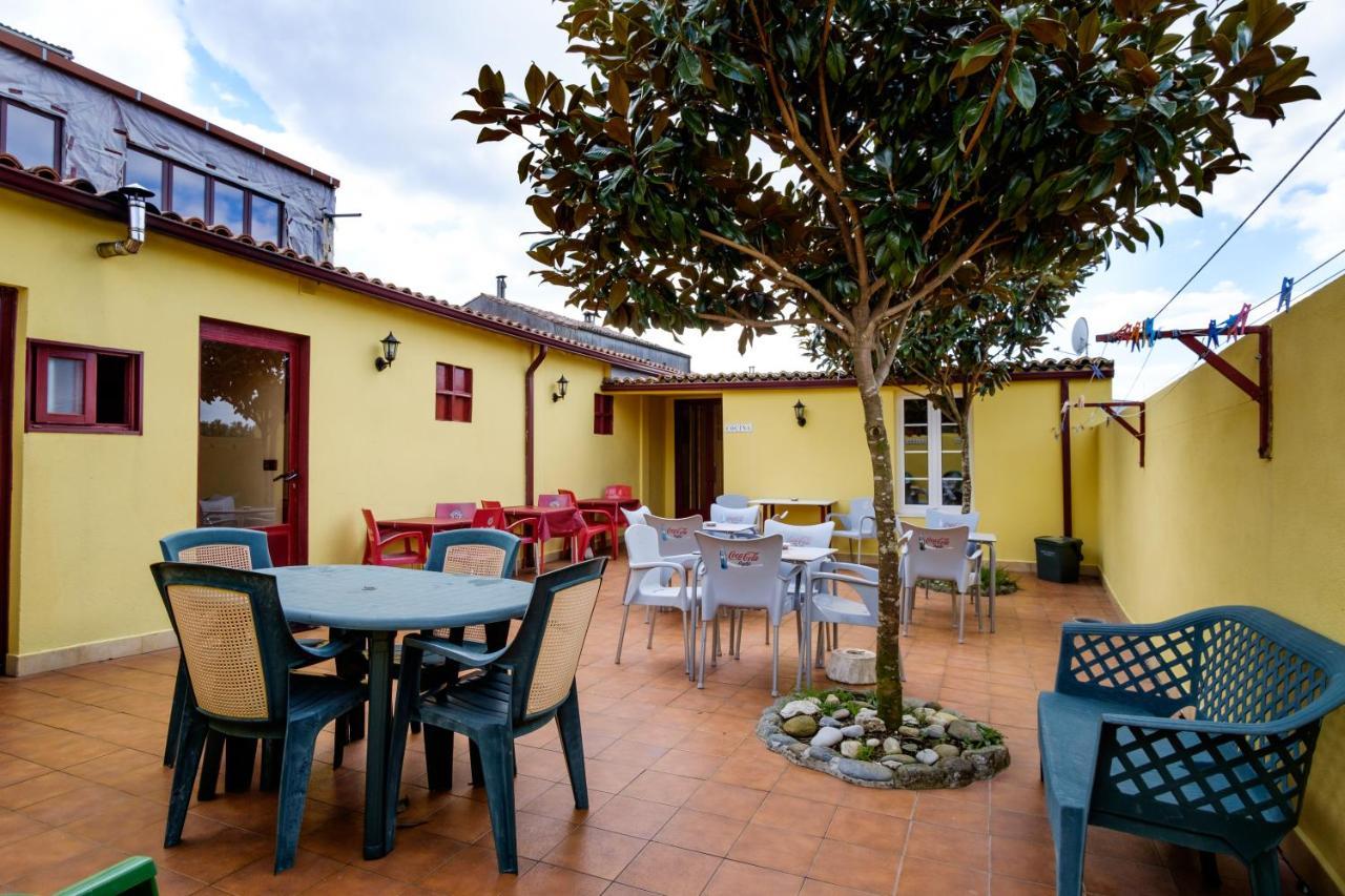 Albergue Via Lactea Arzúa Buitenkant foto