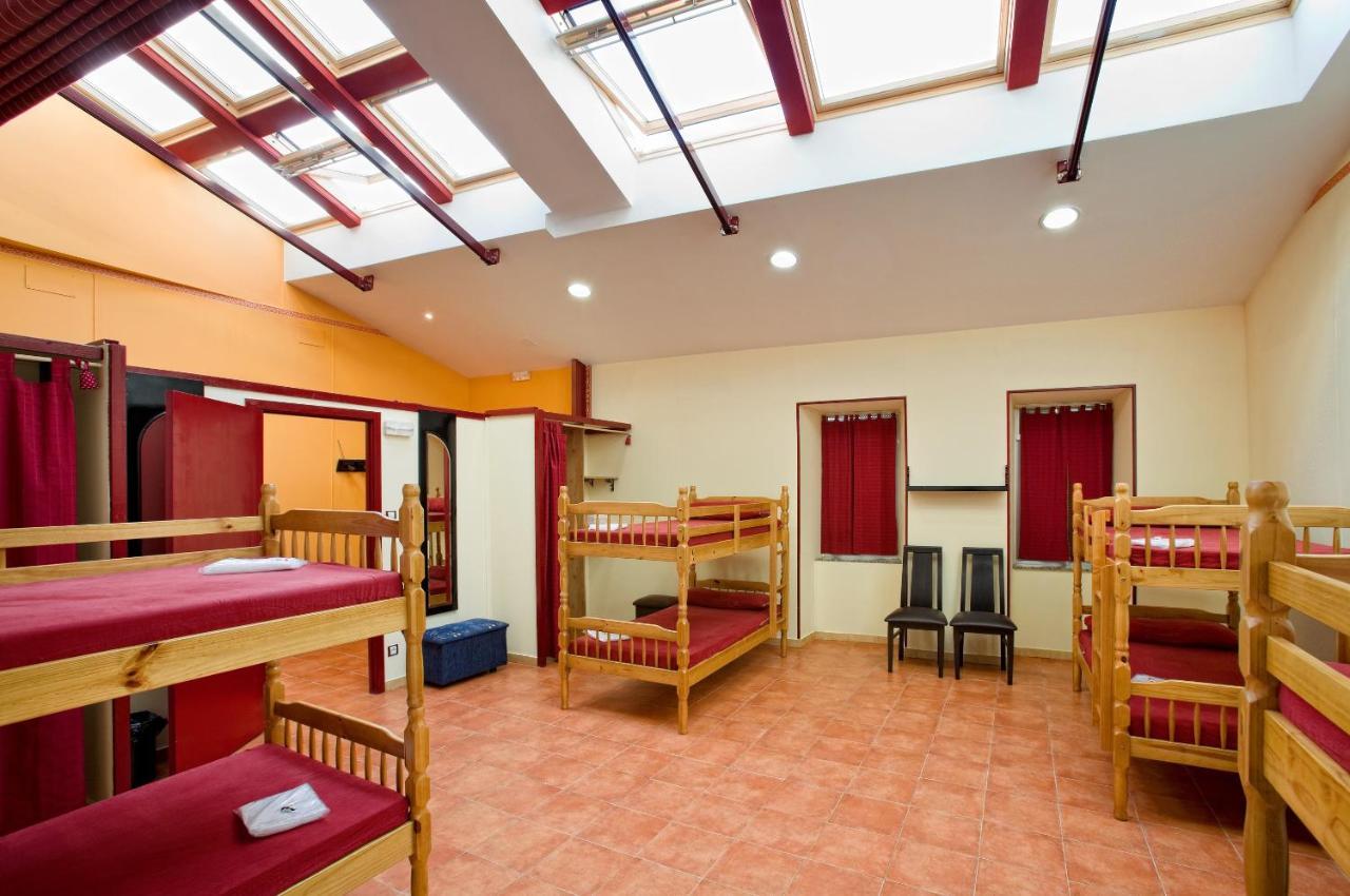 Albergue Via Lactea Arzúa Buitenkant foto